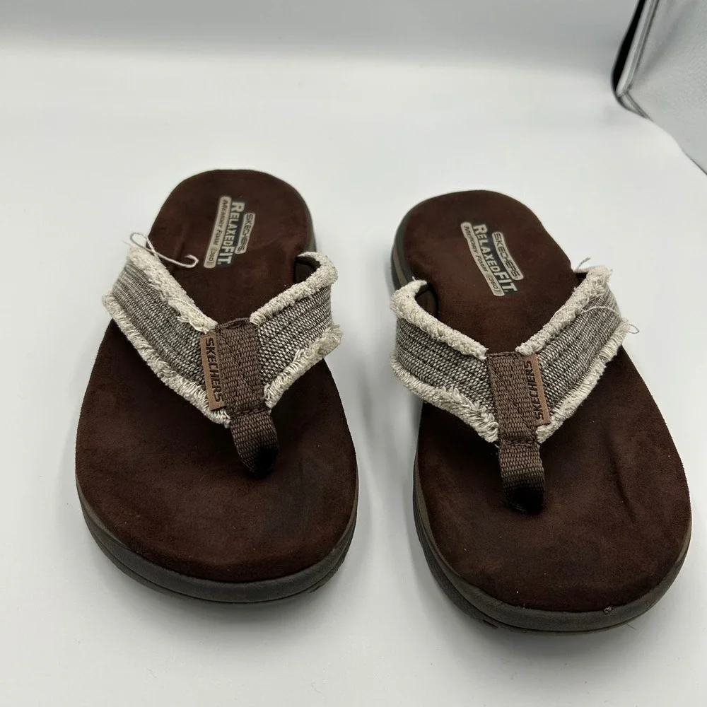 Skechers Relaxed Fit Sandals Mens 9 Brown Memory Foam 360 Canvas Flip Flops